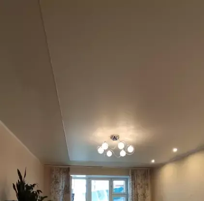 Натяжной потолок в спальню — Комсомольск-на-Амуре, Ленина, 81, фото 1